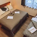 Mm Lucky Деревянный коттедж Демяновская долина